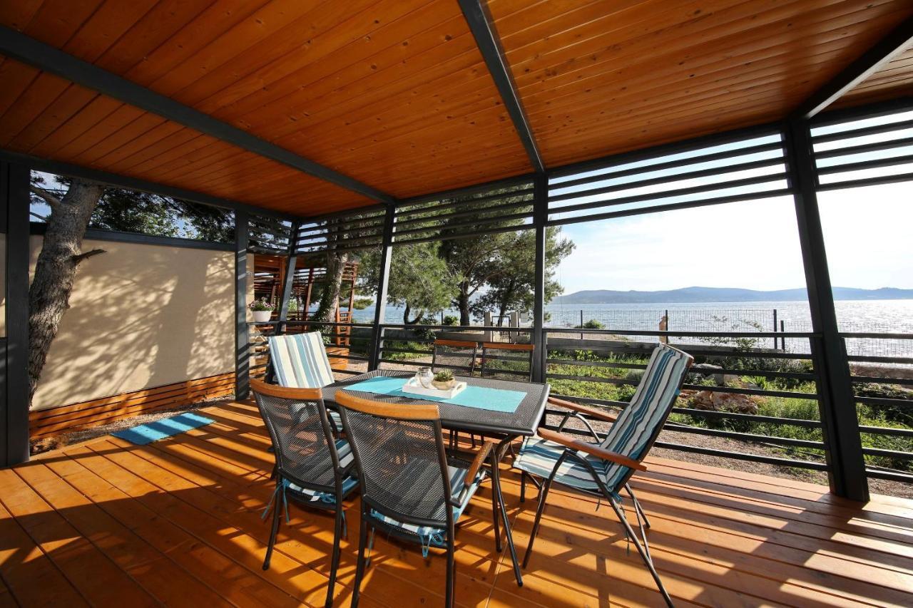 Mobile Home Safir Biograd Na Moru Exteriör bild